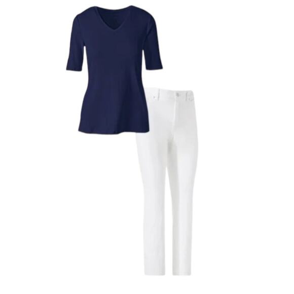 Chico's T-Shirt Women's Size 0/US Size Small V-Neck  Navy Blue 570097423 NWT - Picture 4 of 4